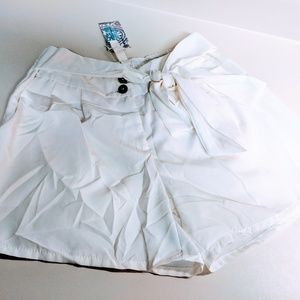 My Beloved size Medium White boutique shorts